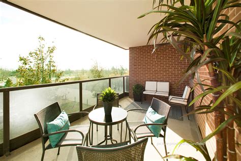 Bedrooms come with bedsheets, pillows, comforters. 190 Clark Blvd, BRAMPTON, ON : 2 Bedroom for rent ...