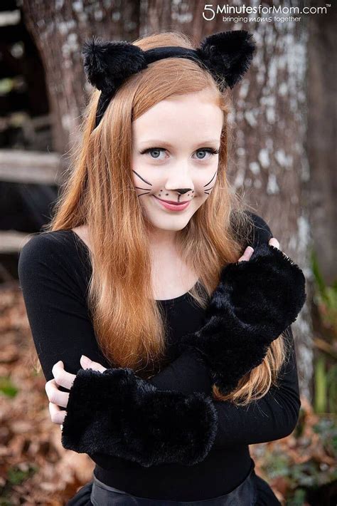 Easy Cat Costume How To Make A Gorgeous Black Cat Costume 5 Minutes