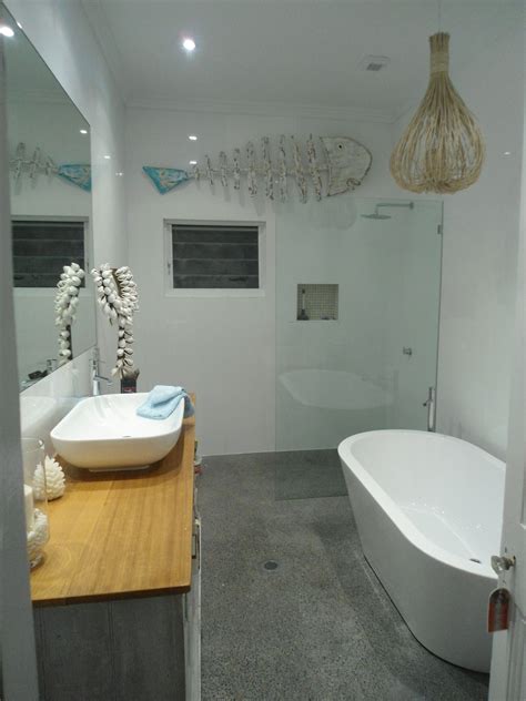 Coastal Bathroom Reno Small Bathroom With Bath Bathroom Layout