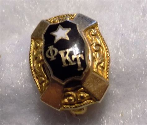 Phi Kappa Tau Fraternity Plain 14k Solid Gold Pin Phi Kappa Tau 14k