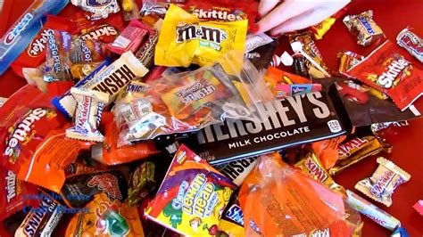 Halloween Candy Haul Trick Or Treat Youtube