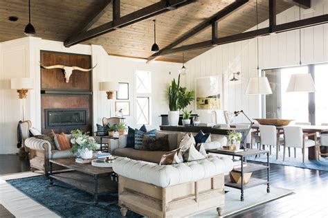 Marvelous 15 Gorgeous Farmhouse Interior Ideas For Your Minimalist Home