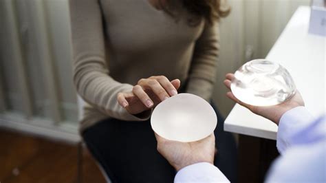 Breast Implants France Bans Designs Linked To Rare Cancer Bbc News
