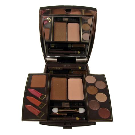 SUNkissed Cosmetics Make-Up Compact 2 Various Items - SoLippy