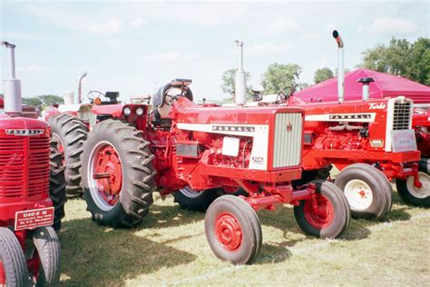 76hp Farmall 706 From 1963 International Harvester Farm Equipment Ih