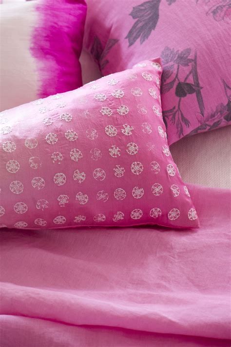 Designers guild fabric madame butterfly peony 100% linen cushion cover. Designers Guild Surabaya cushion | Pink pillows, Stylish ...