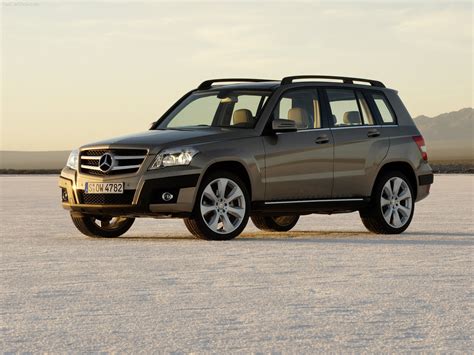 Mercedes Benz Glk Photos Photogallery With 72 Pics