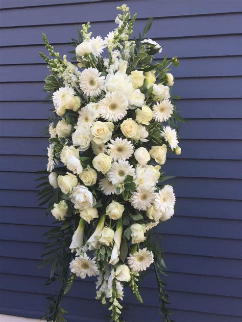 How to make a spray of flowers for a funeral. Funeral Floral Arrangements - Standing Sprays