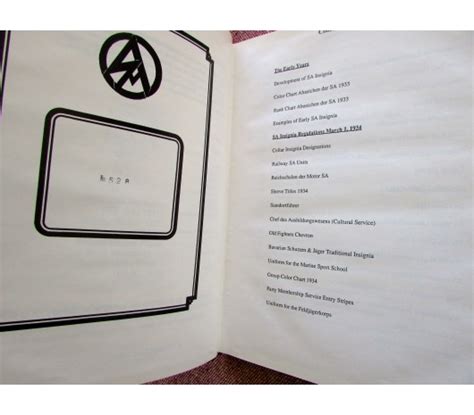 Nach der nationalen erhebung 1933 wurde die sa kurzzeitig auch als hilfspolizei eingesetzt. Collectors Guide to Sturmabteilung Insignia