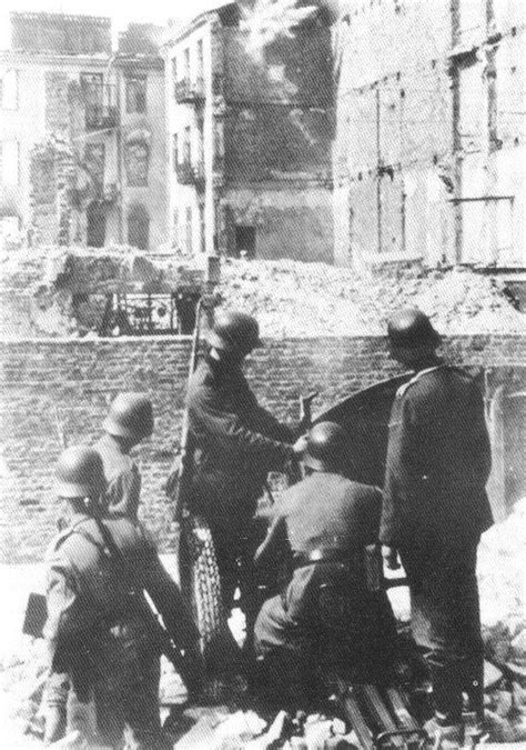 German 20mm Cannon At The Warsaw Ghetto The Fifth Field
