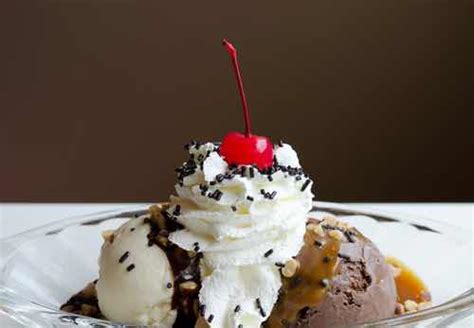 Krismala 38 Ice Cream Sundae Recipe Easy