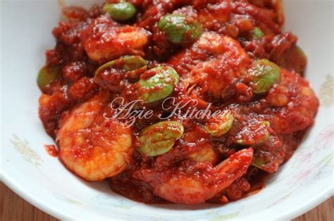 Resepi sambal tumis udang dan petai, hidangan yang cukup membuka selera terutamanya buat penggemar ulam petai. Sambal Tumis Udang dengan Petai Buat Juita - Azie Kitchen