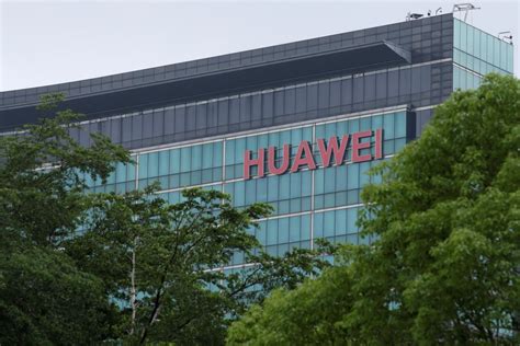 Huawei Employees ‘fighters Pledge Legally Binding China Court Rules