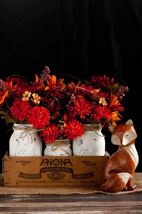 18 Cheap Mason Jar Crafts For Fall That Will Warm Your Home