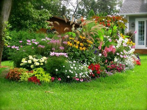 Design the perfect perennial garden with basic planning tips from diy experts. 26 Perennial Garden Design Ideas Inspire You To Improve ...