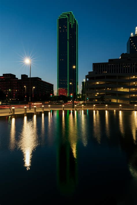 Bank of America Plaza in Dallas, TX : CityPorn