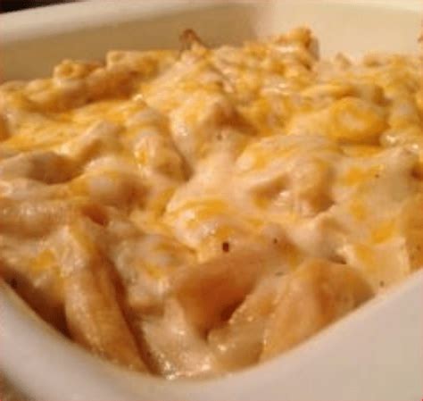 Deen brothers paula deen home magazine cookbooks restaurants lumberjack feud jtv. Paula Deen's Amazing Chicken Casserole in 2020 | Recipes ...