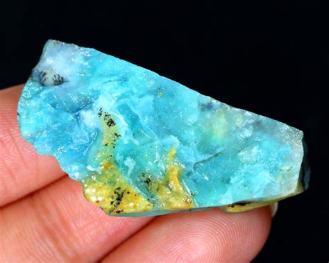 Peruvian 3060ct Rare Andean Peruvian Blue Opal Rough