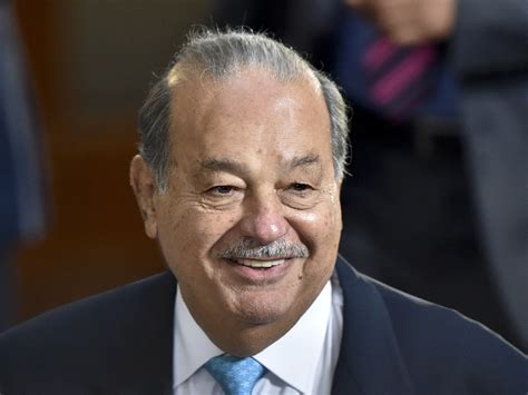 Mexicos Richest Man Carlos Slim Calls Rare Press Conference As Donald