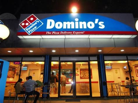 Dominos Pizza Opens 10000th Store Franchise News Franchise Herald