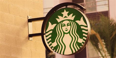 Starbucks Logo History And Evolution Photutorial