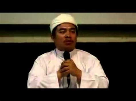 Assalamualaikum wr.wb alhamdulillahi robbil 'alamin washalatu wassalamu 'alaa asrofil ambya iiwal mursalin,saydina muhammadin wa'alaa alihi wasohbihi azma'in.robbi srohli sadri wayahsirli ambri wahlul ukhdatami. Ustaz Muhammad Abdullah Al-Amin - Doa Amalan Mata - YouTube