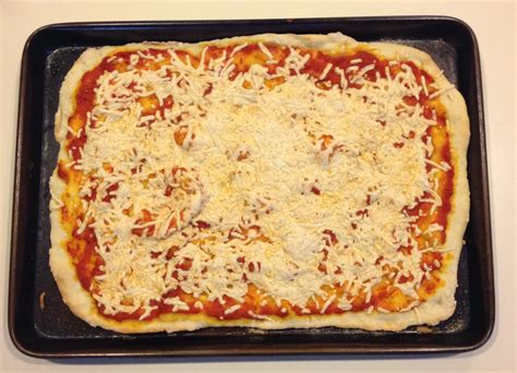 This sauce recipe has the best combination of tomato sauce and herbs. Skein and Hook: Recipe: Homemade Pizza- Dairy/Soy Free Pizza & Onion Pizza with American ...