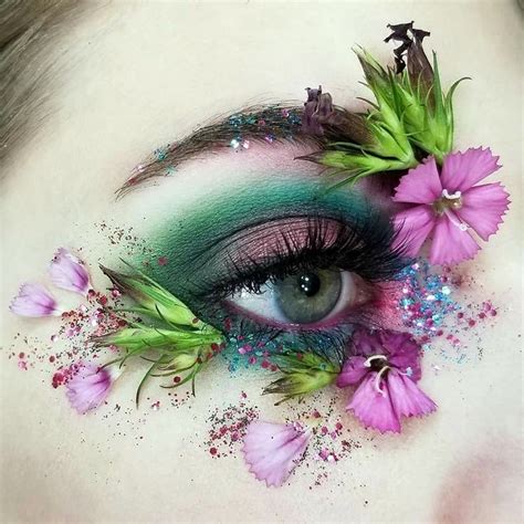 15 Impressive Women Spring Make Up Ideas In 2020 With Images Flower Makeup