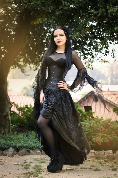 Pin By Diana Kravchenko On Gothic Punk Vampire Gothic Fashion Women Gothic Outfits Gothic Dress