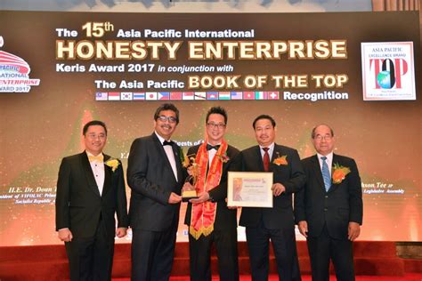 Ying nang company was established in 1965 and converted to ying nang trading sdn. Past Winners 2017 | Honesty Award