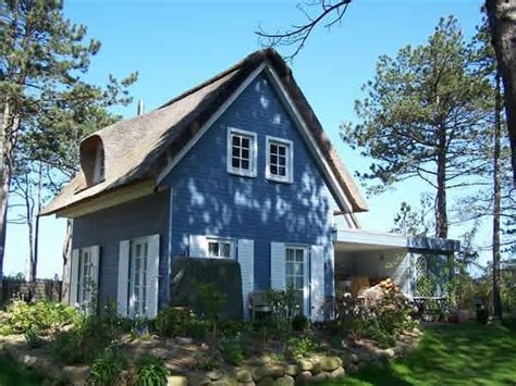 Unser familiär geführtes hotel liegt unmittelbar hinter dem deich in unmittelbarer nähe zur familienlagune perlebucht mit der watt`n insel und dem kurpark. Ostsee-Ferienhaus Strand Gut an der Kieler Förde: 3 ...