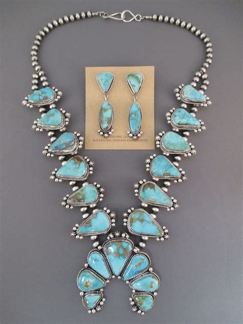 NE7710 Pilot Mountain Turquoise Squash Blossom Necklace Earring Set