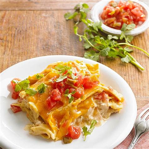 We've got healthy versions of your favorites (lightened up chicken parm, anyone?), plus salads if the thought of a plain, boring chicken breast makes you want to roll your eyes, you need to check this list, stat. Healthy Chicken Casseroles | Chicken tortilla bake, Food ...