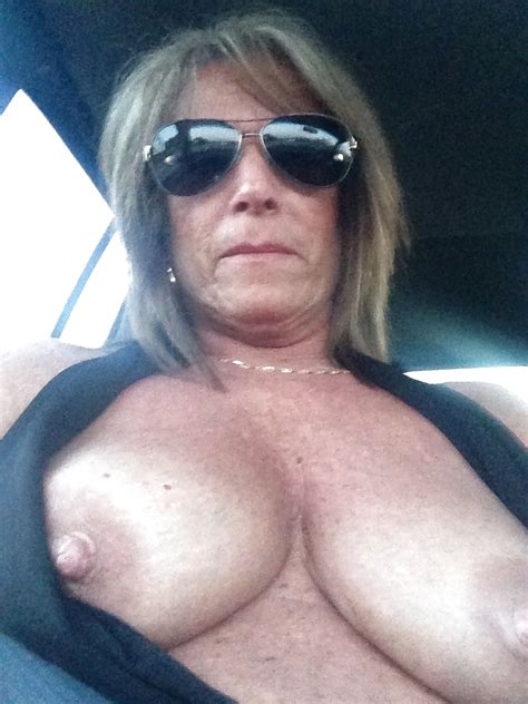 Wendy 60yo Hot Mature Milf Big Tits Porn Gallery 186050244