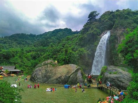 Tempat ini sangat cocok bagi anda yang ingin melakukan wisata berkonsep edukasi. Rekomendasi Tempat Objek Wisata Sentul City Bogor, Jawa ...