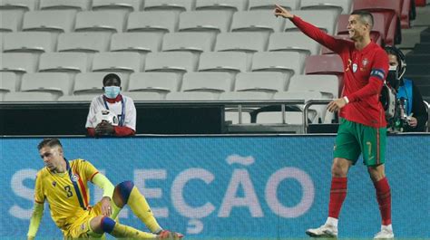 Foi o primeiro de 100 triunfos de cristiano ronaldo ao serviço da seleção nacional. Cristiano Ronaldo chega às 100 vitórias pela seleção ...