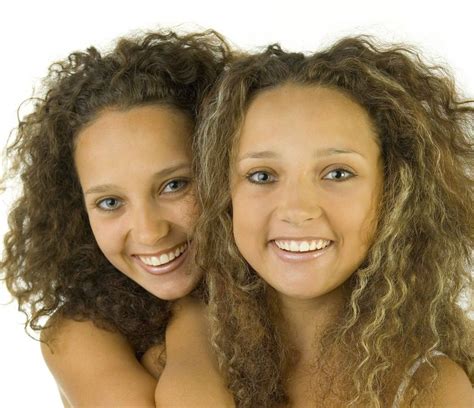 Smiling Twin Sisters American Girl Hairstyles Love Twins Twins