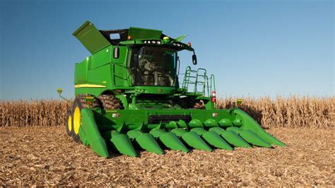 Maximize Corn Yield With A John Deere Corn Head Machinefinder