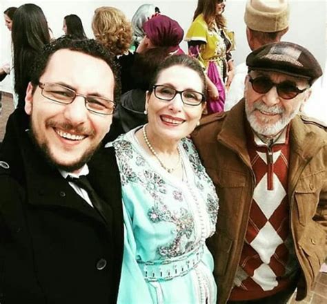 رحمة رياض كيف أصبحت نجمة. الإعلامي صامد غيلان يلهب مواقع التواصل بصورة رفقة والديه ...