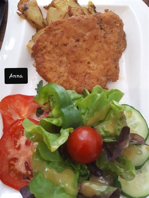 Sosis khas jemran ini dapat dimasak dan dihidangkan dalam beragam hidangan. Makanan Khas Jerman (33): Dua Schnitzel yang Bisa Dicoba - Make it in your life