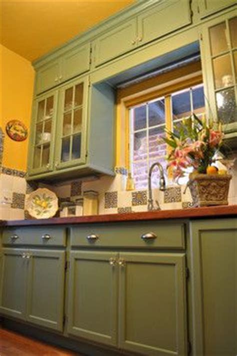Browse a large selection of kitchen cabinet options, including unfinished kitchen cabinets, custom kitchen cabinets and replacement cabinet doors. #colorspotting a green kitchen cabinet color like Devine ...