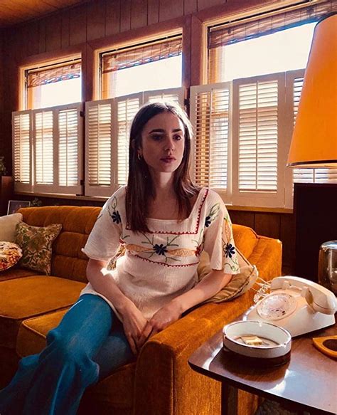 Lily Collins Says Ted Bundys Girlfriend Was A Positive