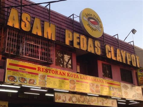 Kedai ayam asam pedas ini ada di 86, jalan laksamana 5, taman kota laksamana, melaka. Dinner @ Asam Pedas Claypot, Melaka - Nadia Zuhaida