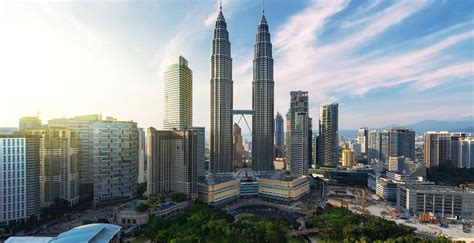Leading malaysia's digital economy forward. What is digital economy in malaysia? Growth and challenge