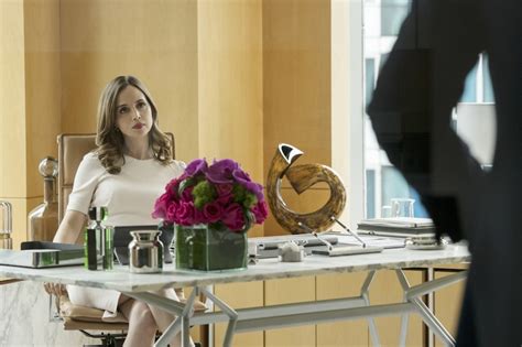 Eliza Dushku Who Is Actress Who Plays Attorney Jp Nunnelly On Bull