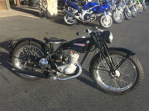 Restored to an extremely high standard of fit, finish and correctness. 1948 Harley-Davidson S 125 HUMMER 125cc