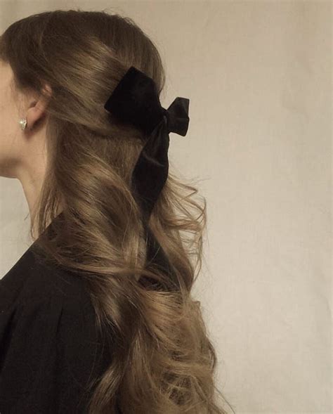 Pin By ℎ On ɢɪʀʟ Long Hair Styles Bow Hairstyle Pretty Hairstyles