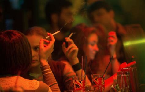 Russias Smoking Ban To Be Put To The Test Beyondbrics