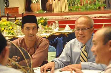 We thank mohd hassan for his commitment and contributions to khazanah throughout his tenure as a member of the board of directors, and we wish him the very best for the. VIP guests,Shaharul Farez Hassan, Group Chief Executive ...