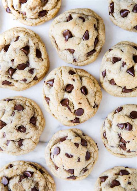 These easy chocolate chip cookies are perfectly soft and chewy and buttery, loaded up with semisweet chocolate chips, and completely irresistible. World's BEST Chocolate Chip Cookies (soft & chewy!) - I ...